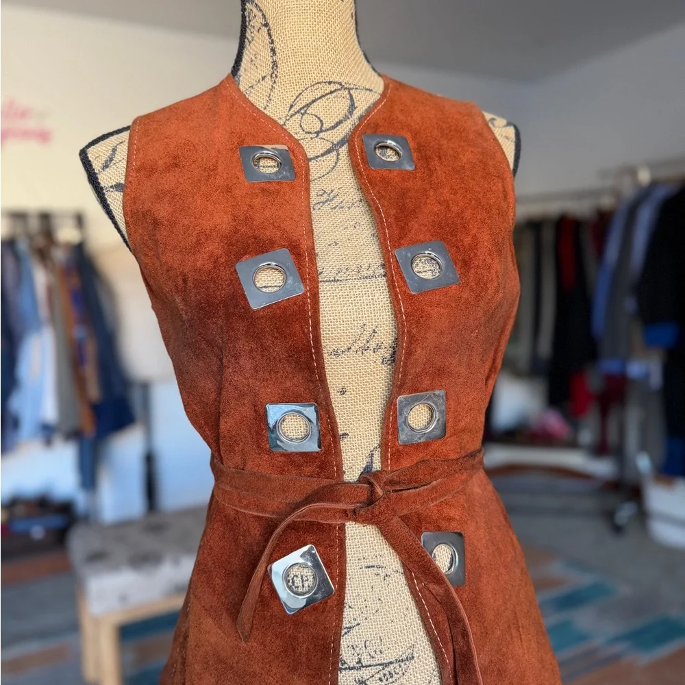 Vintage Latigo West Sleeveless Suede Duster Vest - Picture 3 of 10